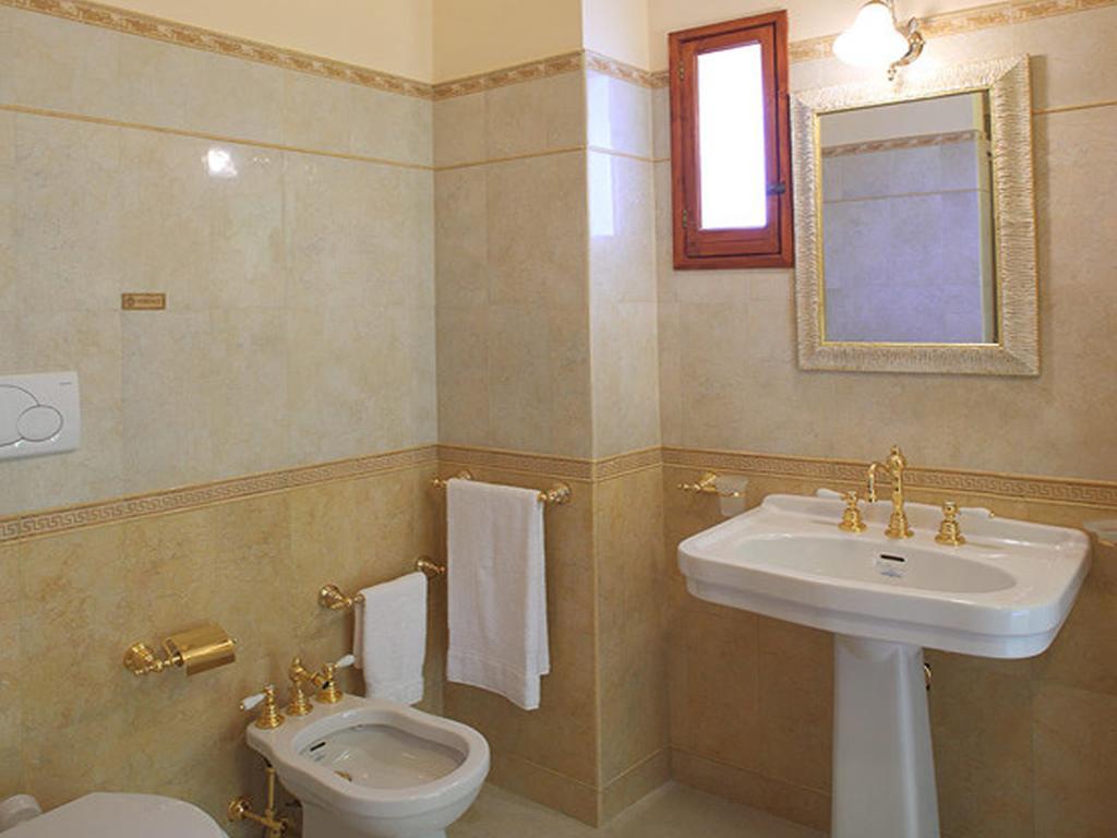 Tenuta Lama Gorga Trani Δωμάτιο φωτογραφία